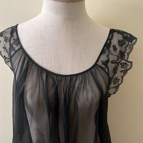 Black & Lace sheer see threw Baby Doll Teddy - Picture 2 of 4